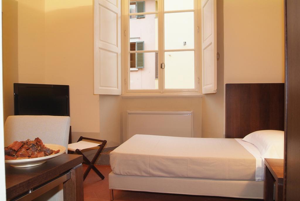 Bed and Breakfast Dimora Storica Palazzo Puccini Пистойя Номер фото